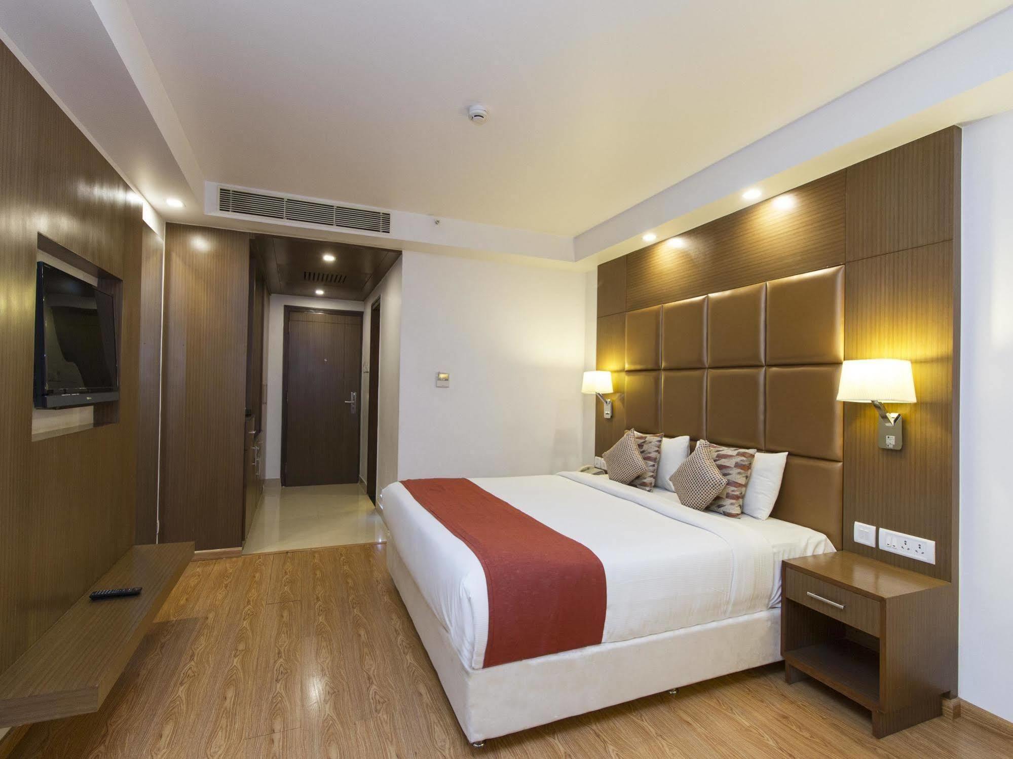 The Atrium Boutique Hotel Mysore Buitenkant foto