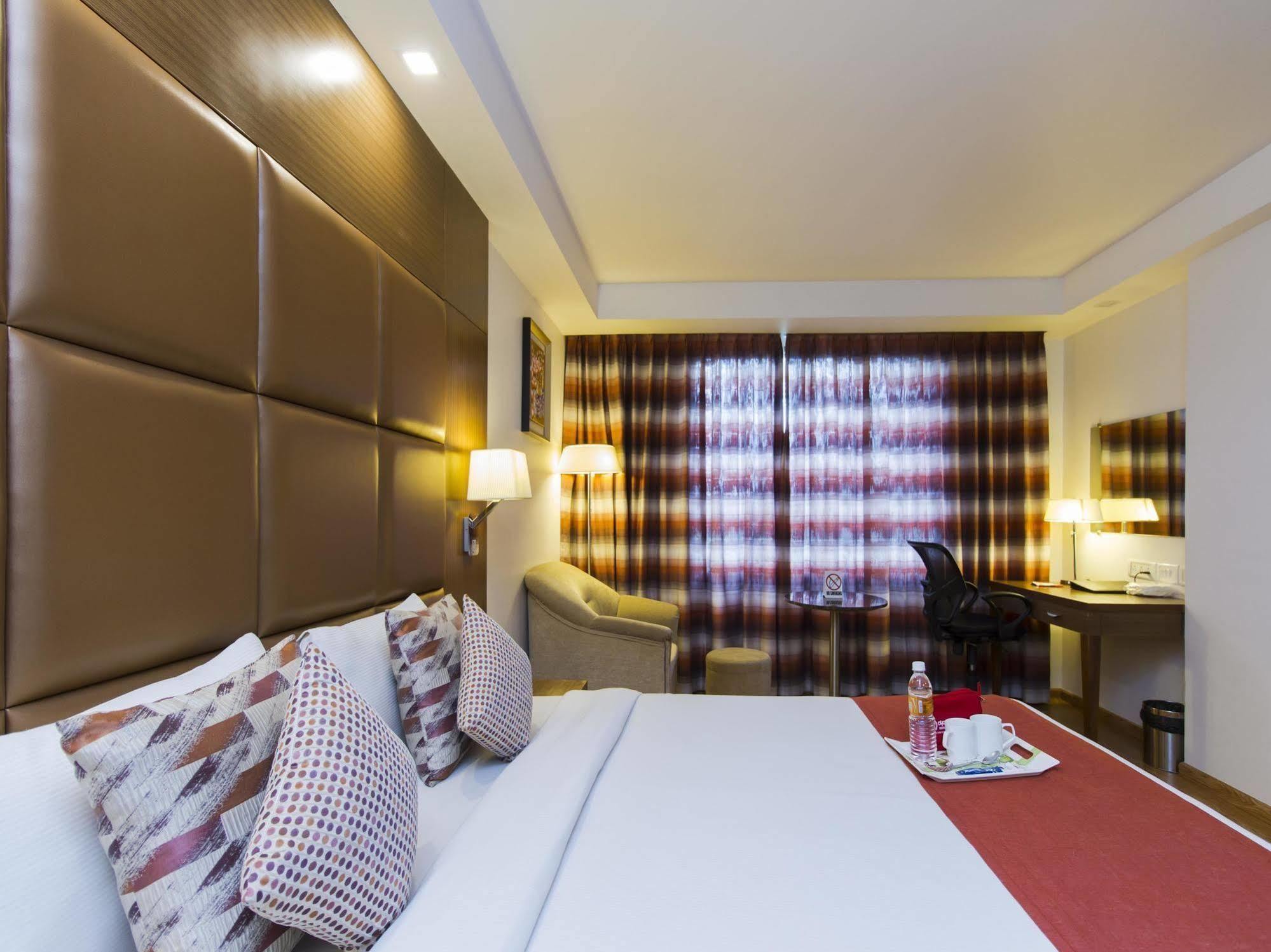 The Atrium Boutique Hotel Mysore Buitenkant foto